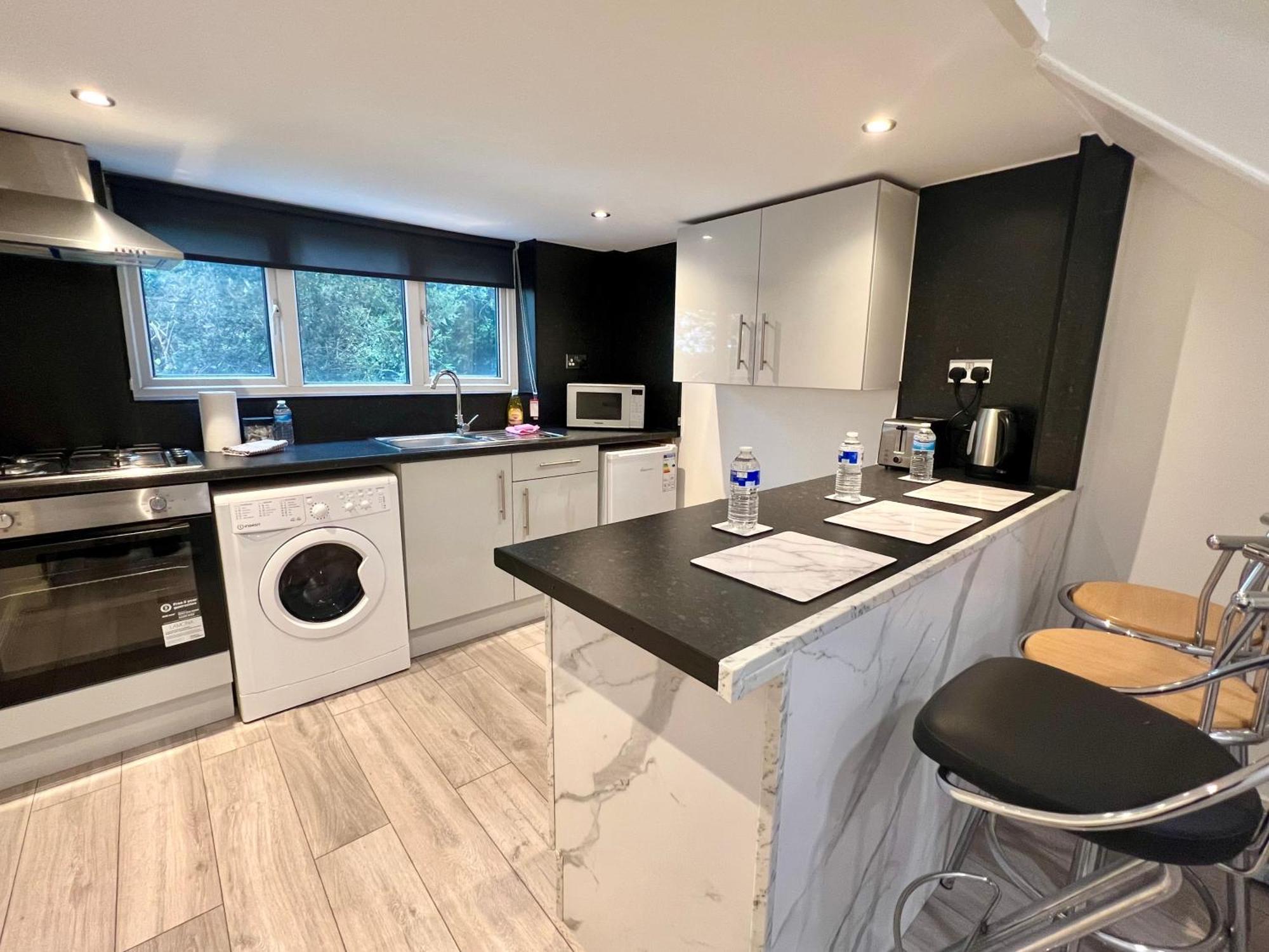 Comfy Apartments - Finchley Road London Exterior photo